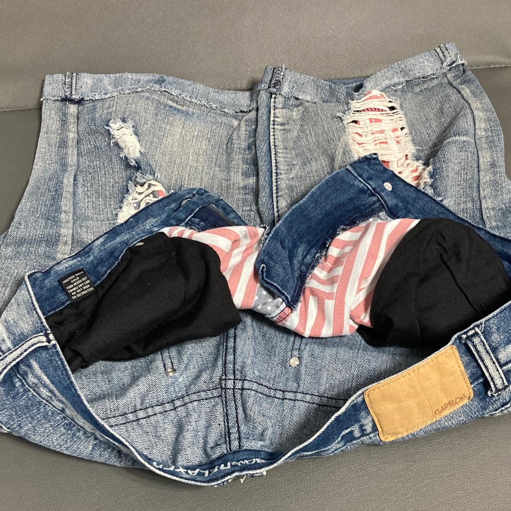 Carbon Blue US Flag Jean Shorts with Distressed Details - Picture 8 of 10